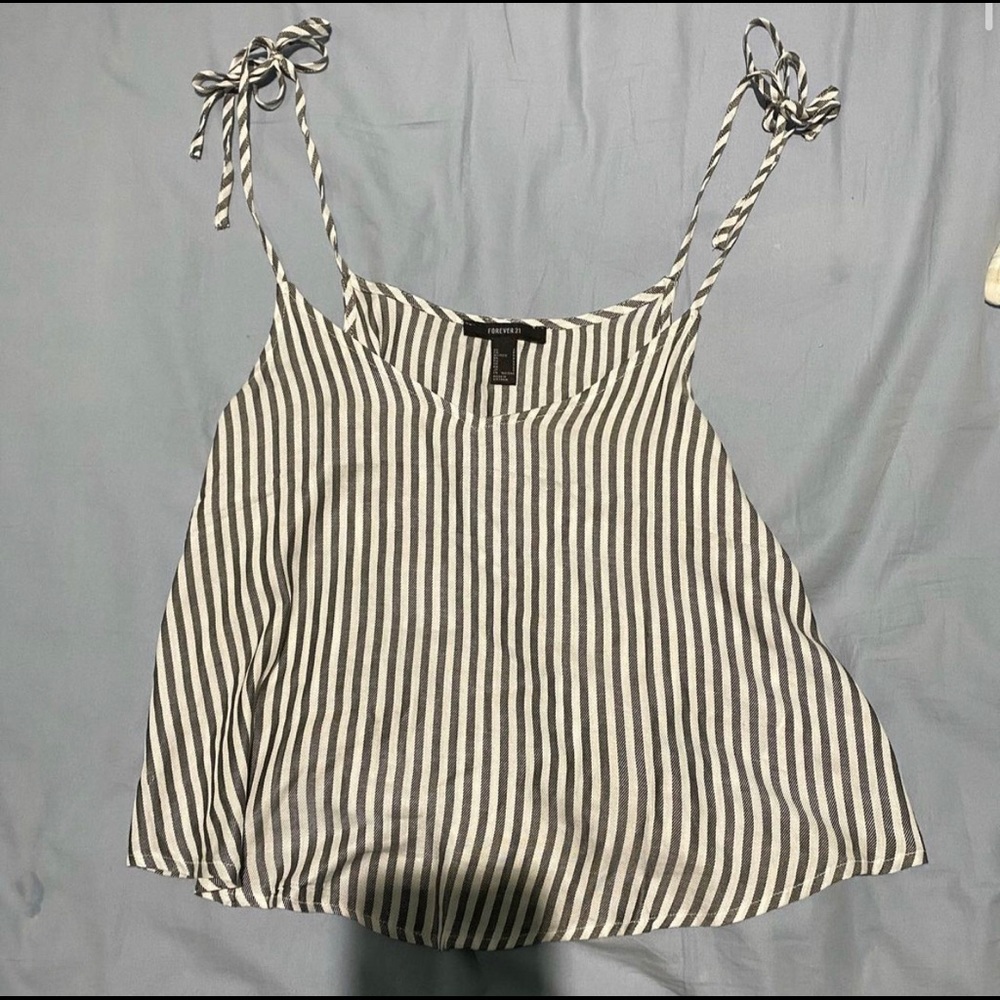 Striped Grey and white tank
